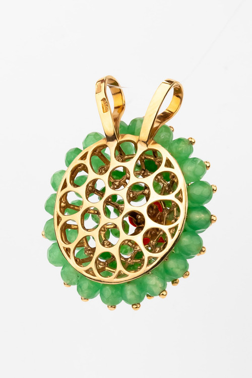 Подвеска из золота c гранатом, хризопразом и кораллом