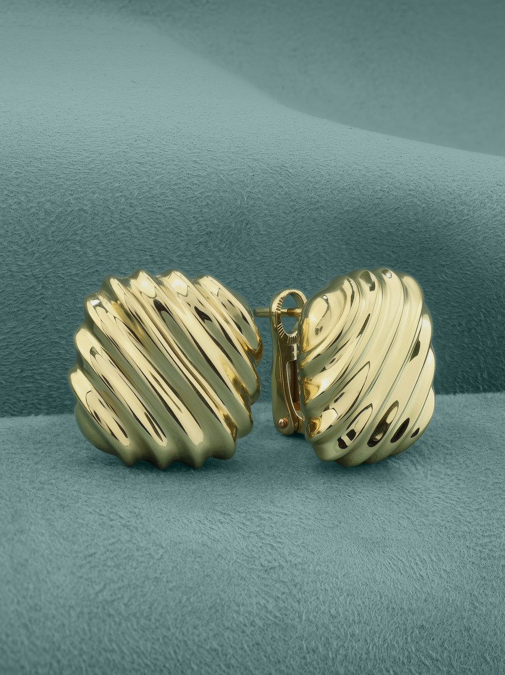 Серьги из лимонного золота