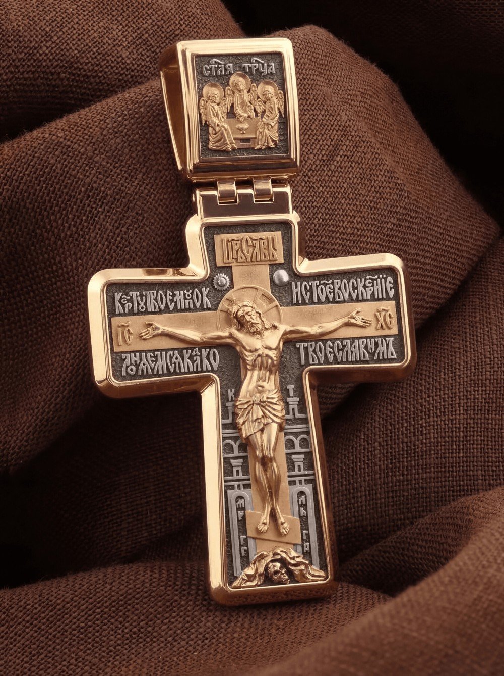 Крест из золота