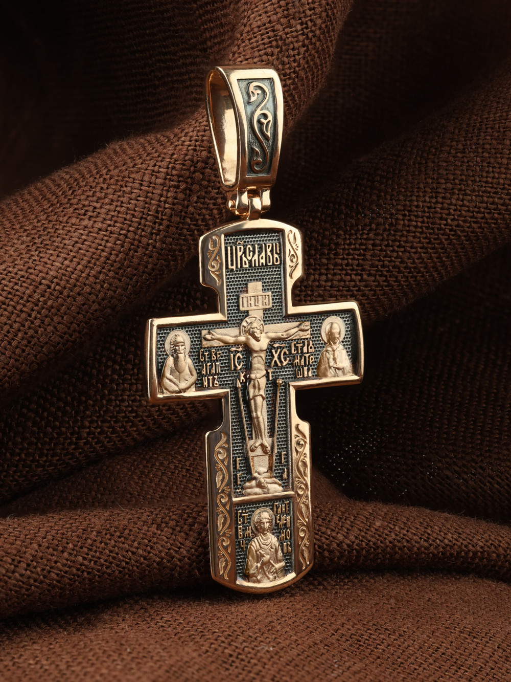 Крест из золота