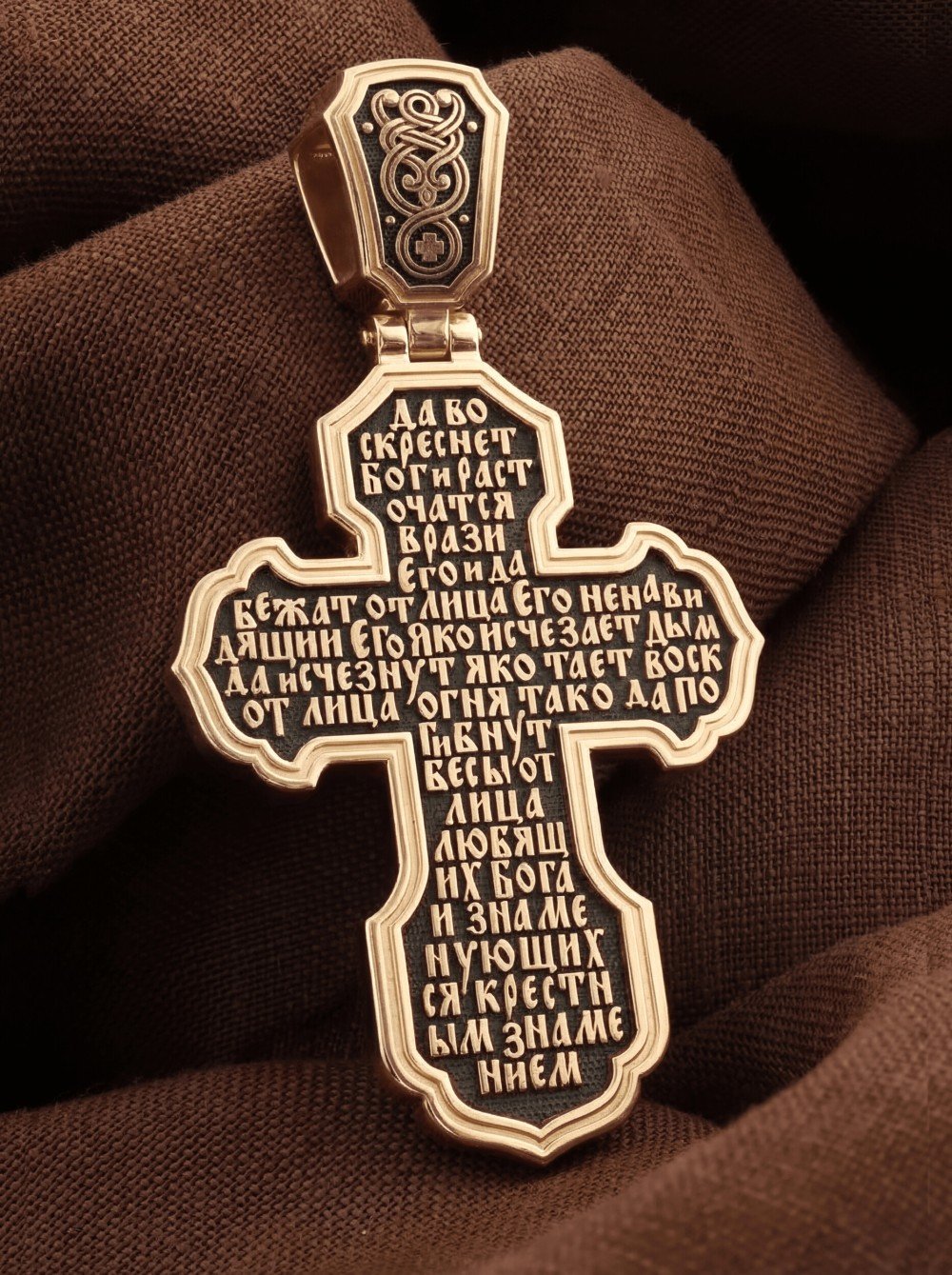 Крест из золота