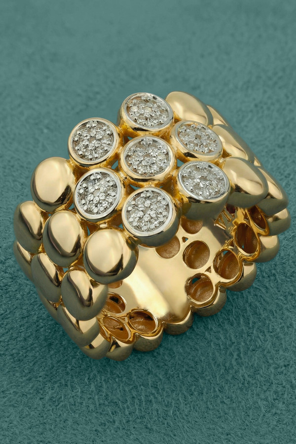 Кольцо из лимонного золота c бриллиантами и рубином