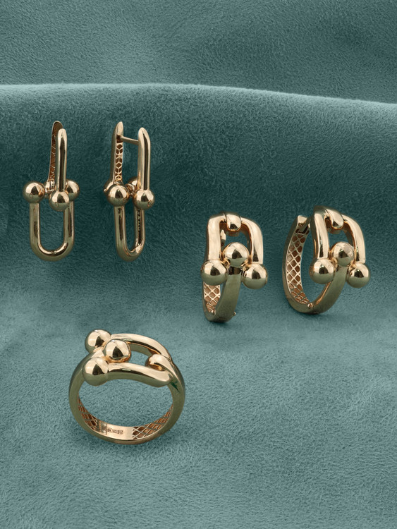 Кольцо из золота