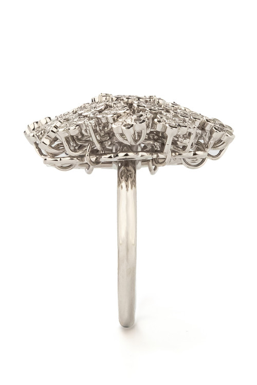 Кольцо из белого золота c бриллиантами