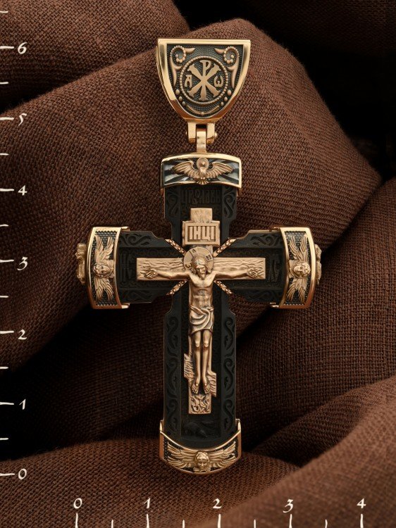 Крест из золота c эбеновым деревом