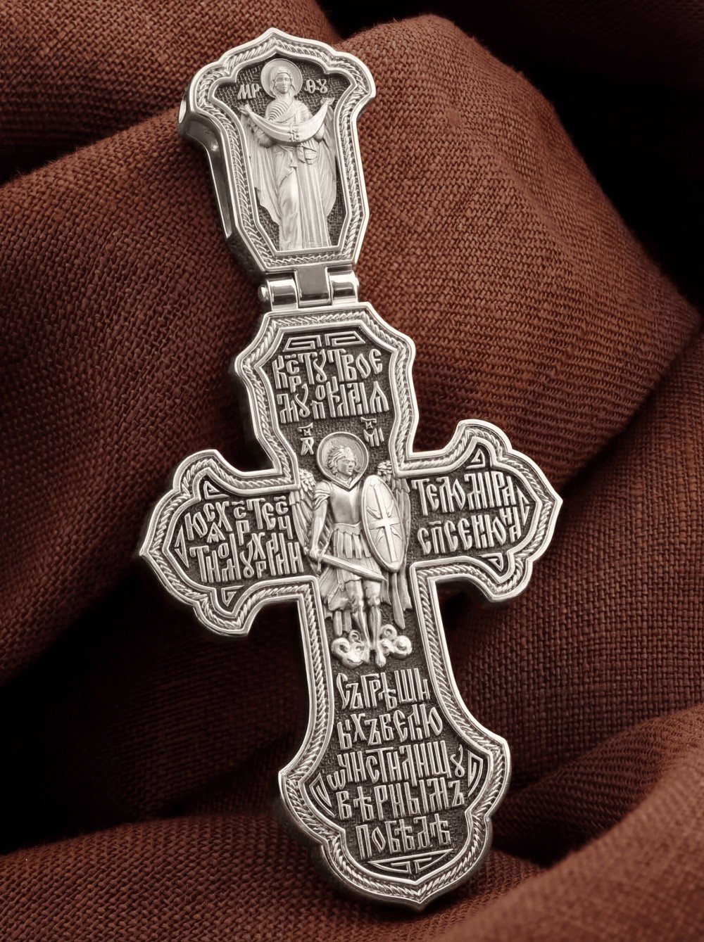 Крест из белого золота