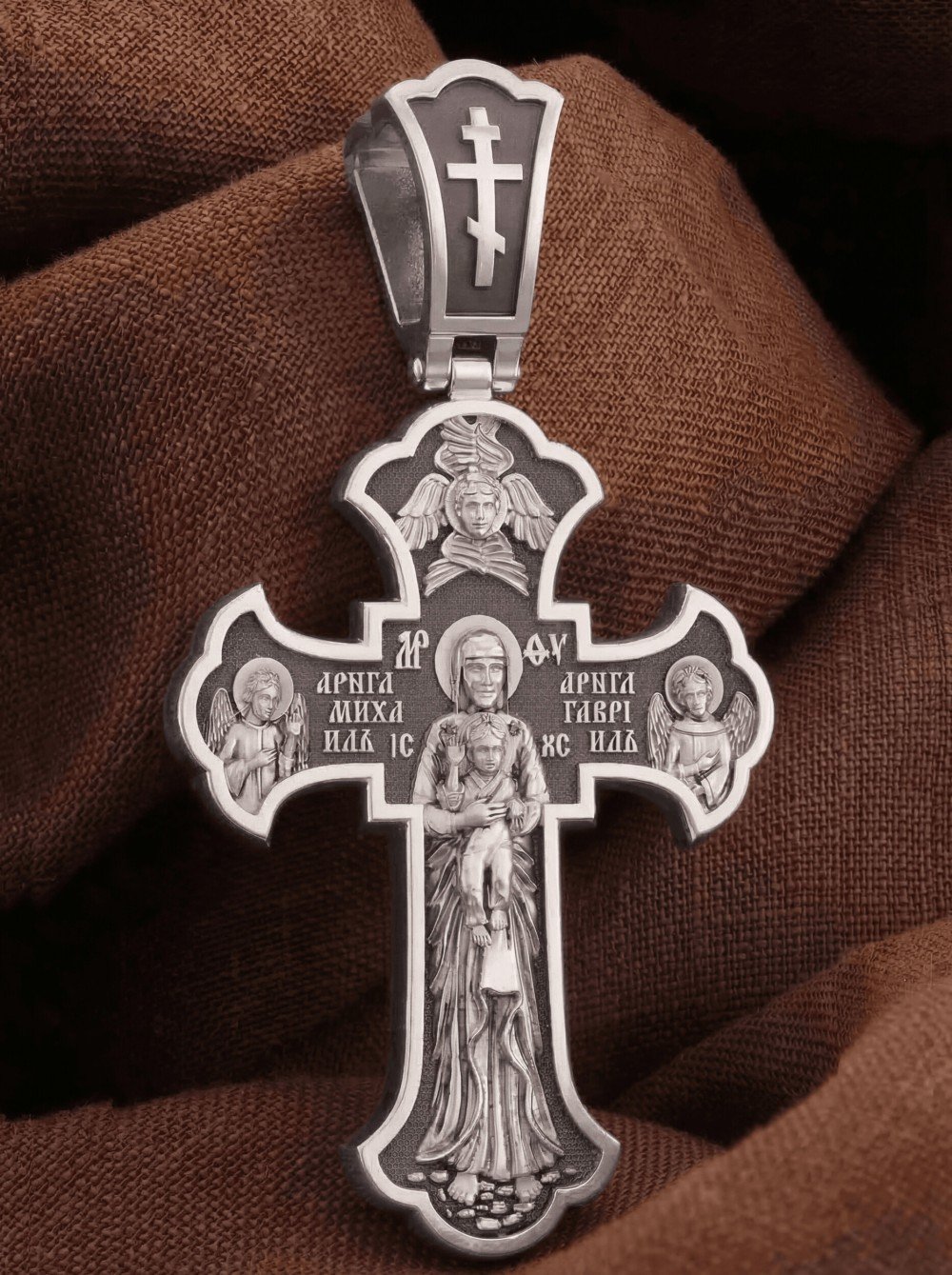 Крест из белого золота