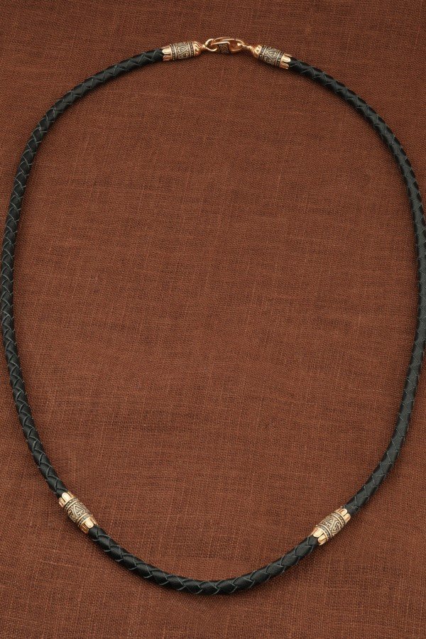 Гайтан из золота c кожаным шнурком