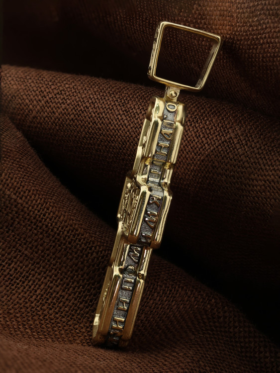 Крест из лимонного золота c ониксом