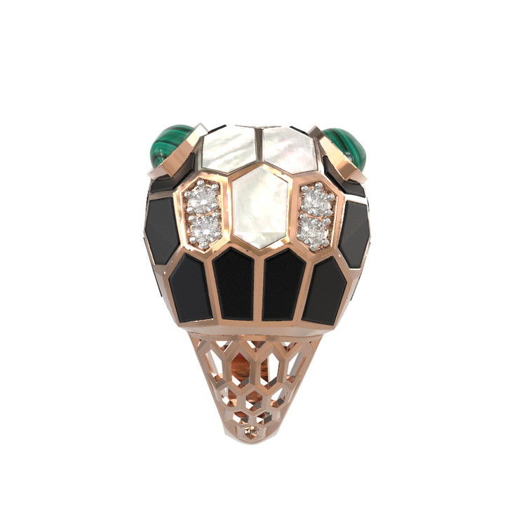 Кольцо из золота c бриллиантами, рубином, ониксом, малахитом и перламутром