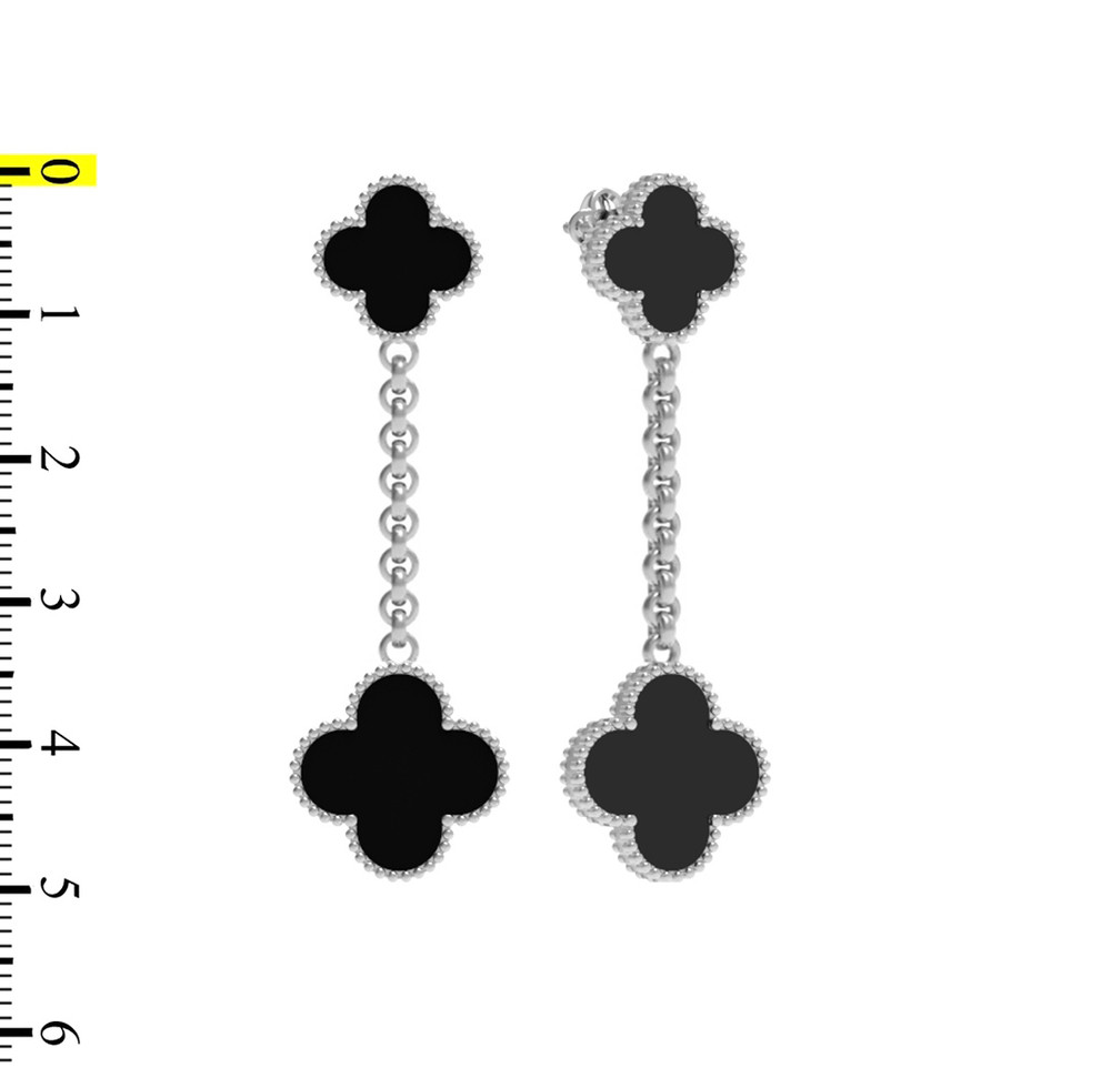 Серьги из белого золота c ониксом
