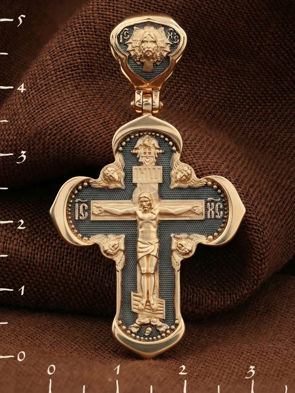 Крест из золота