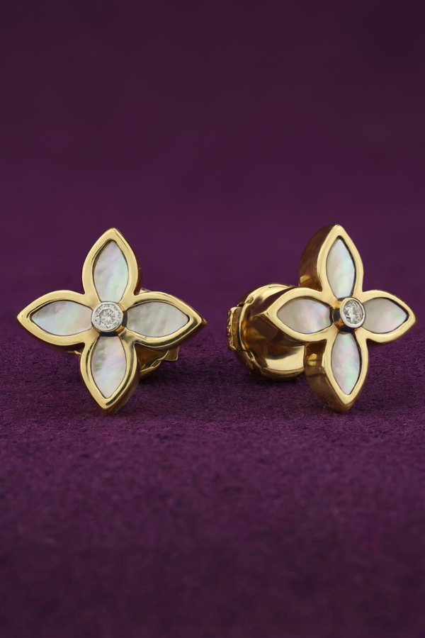 Серьги из лимонного золота c бриллиантами и перламутром