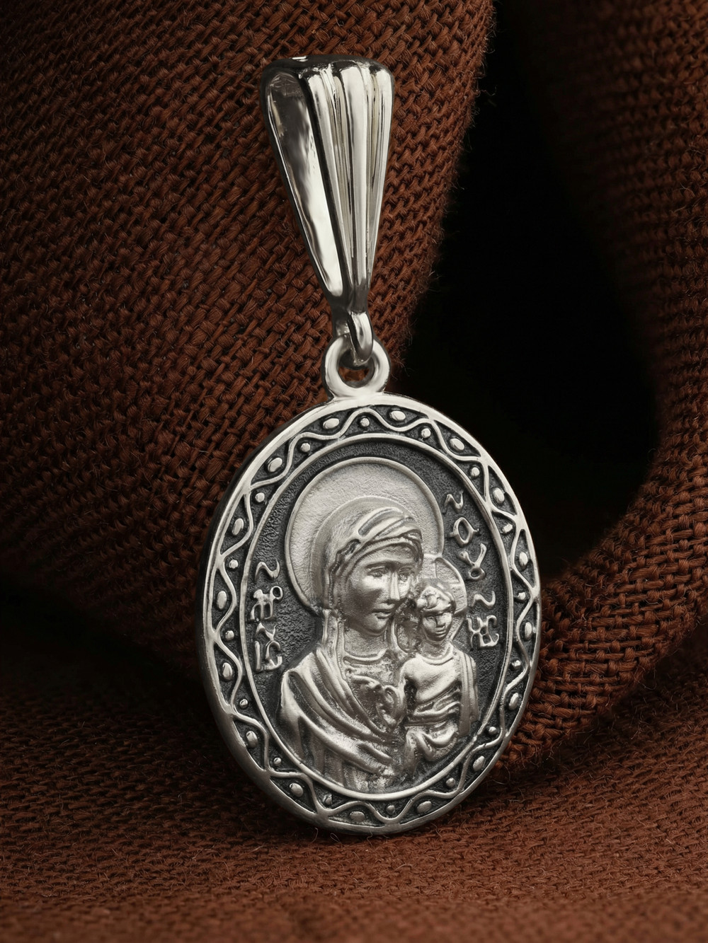 Образок из белого золота