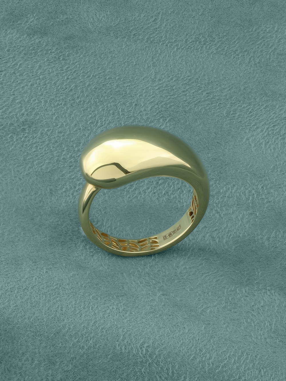 Кольцо из лимонного золота